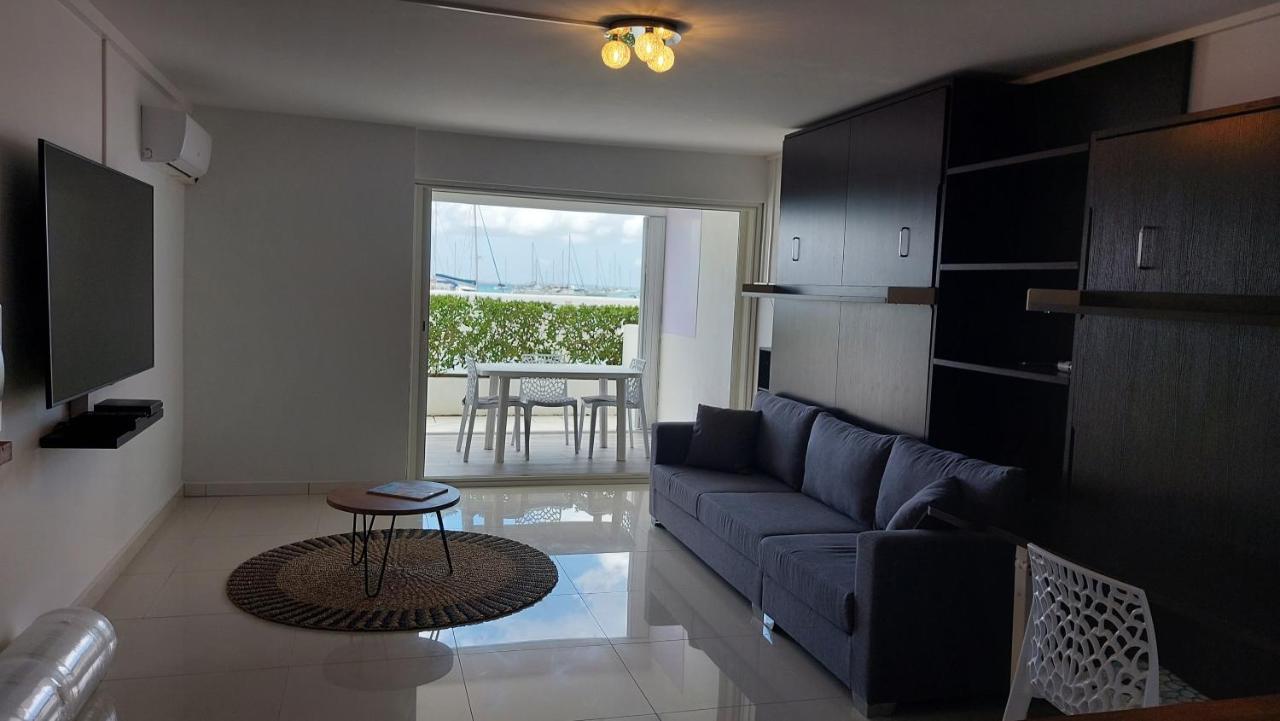Appartement Pieds Dans L'Eau Vue Mer Acces Plage Et Piscine Marigot  Exterior photo