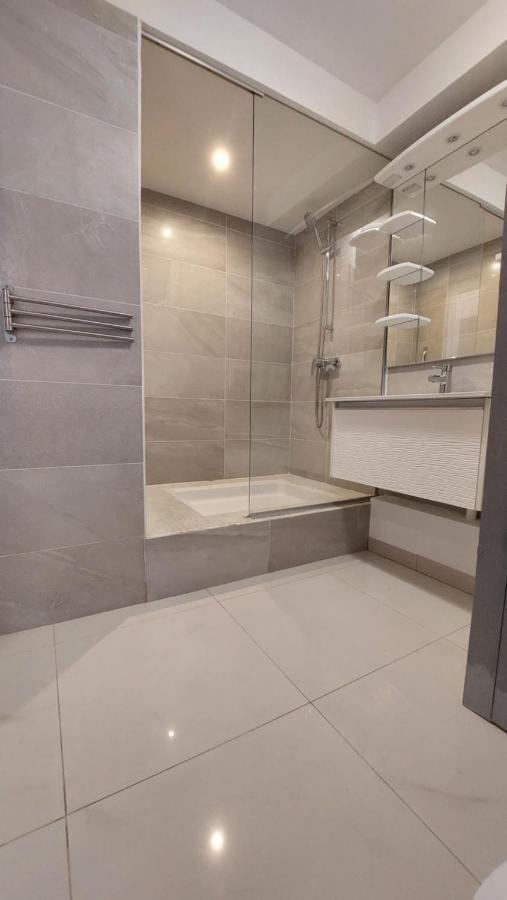 Appartement Pieds Dans L'Eau Vue Mer Acces Plage Et Piscine Marigot  Exterior photo